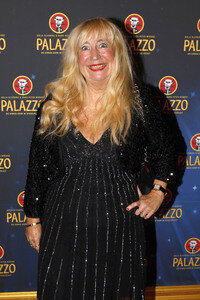 Gala-Premiere der Palazzo Dinner Show 2025 in Berlin