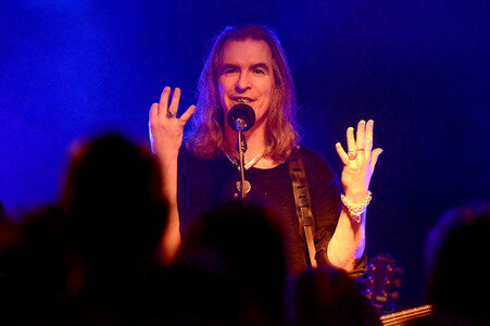 Konzert von Justin Sullivan in Hannover