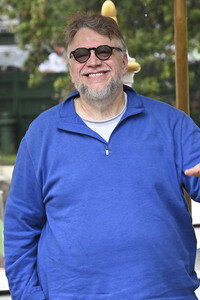 Ankunft von Guillermo del Toro am Hotel Excelsior, Internationale Filmfestspiele von Venedig 2025
