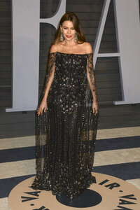 Vanity Fair Oscar Party 2018 in Beverly Hills