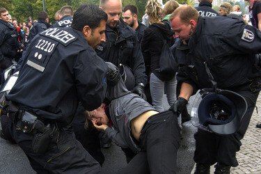 Gegendemonstration zum 'Marsch für das Leben', Berlin