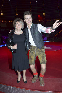 Premiere der 3. Winterspielzeit des Circus Krone in München