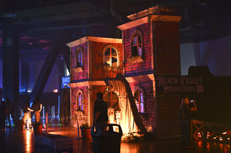 Midsummer Scream - Halloween & Horror Convention in Long Beach