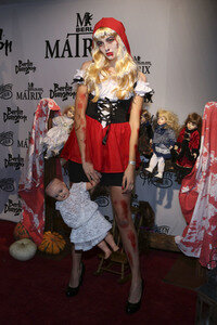 Halloween Party by Natascha Ochsenknecht in Berlin