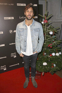 Lena Gerckes Christmas Dinner Party 2017 in Hamburg