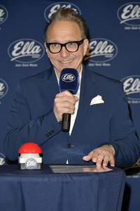 Fototermin zum Sendestart von Ella Radio in Berlin