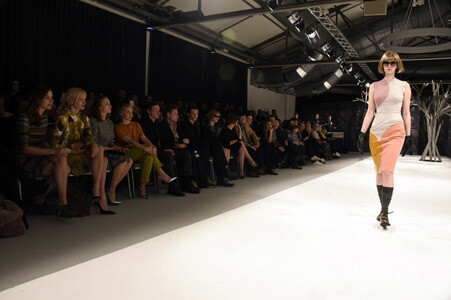 Kilian Kerner Fashion Show auf der Mercedes-Benz Fashion Week Autumn/Winter 2016 in Berlin