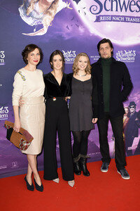 Filmpremiere 'Vampirschwestern 3 - Reise nach Transsilvanien' in München