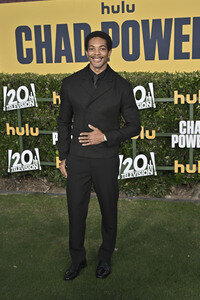 Serienpremiere 'Chad Powers' in Pasadena