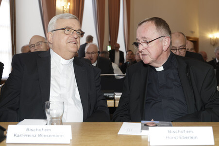 Auftakt der Herbst-Vollversammlung der Deutschen Bischofskonferenz in Fulda