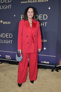 Weltpremiere der 'Blinded by Delight' Grand Show 2025 in Berlin