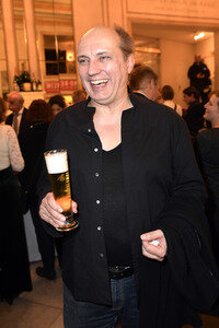 Theaterpremiere 'Die Niere' in Berlin