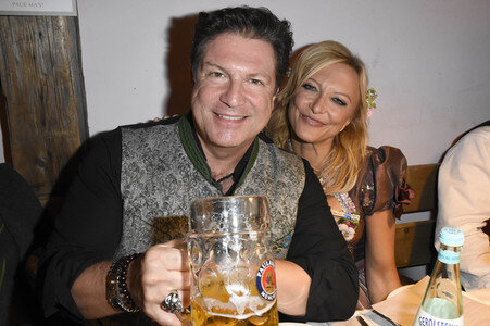 In Käfers Wiesn-Schänke auf dem Oktoberfest 2018 in München