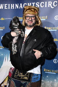 Premiere des 21. Original Roncalli Weihnachtscircus 2025 in Berlin