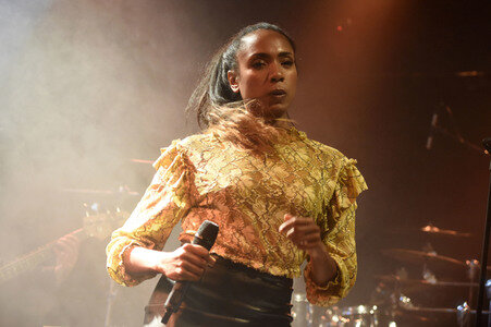 Konzert von Y'Akoto in Hannover