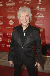 Serienpremiere 'Heino - Karamba, Karacho, Kult!' in Kitzbühel