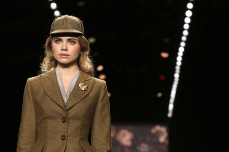 Lena Hoschek Fashion Show auf der Mercedes-Benz Week Autumn/Winter 2016 in Berlin