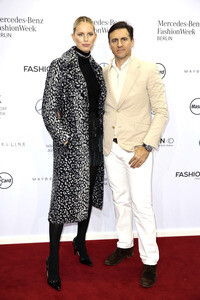 Guido Maria Kretschmer Fashion Show auf der Mercedes-Benz Fashion Week Autumn/Winter 2016 in Berlin