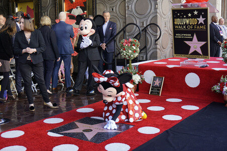 Minnie Mouse erhält einen Stern auf dem Hollywood Walk of Fame in Los Angeles