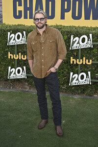 Serienpremiere 'Chad Powers' in Pasadena