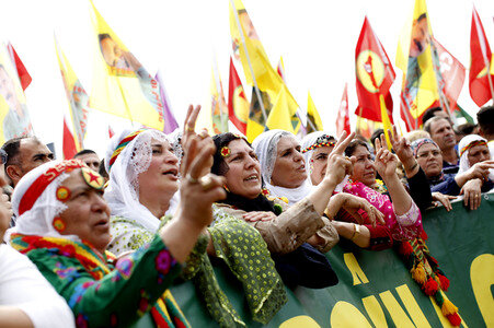 Kurden Großdemo in Köln