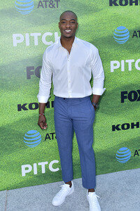 Serienpremiere 'Pitch' in Los Angeles