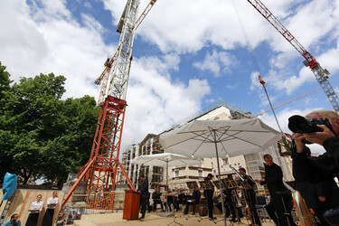 Deutsche Staatsoper Richtfest in Berlin