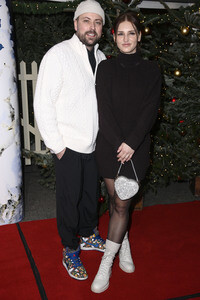 Premiere des 21. Original Roncalli Weihnachtscircus 2025 in Berlin