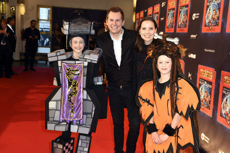 Weltpremiere 'Spiel mit der Zeit' in Berlin