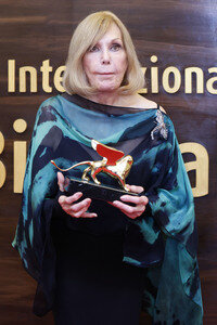 Lifetime Achievement Award für Kim Novak, Internationale Filmfestspiele von Venedig 2025