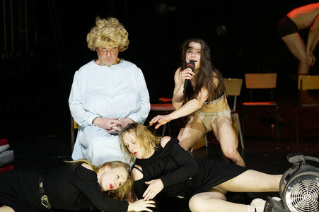 Theaterprobe 'Die stillen Trabanten' in Berlin