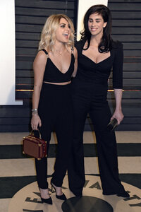 Vanity Fair Oscar Party 2017 in Beverly Hills