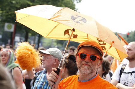 '#BlockG20 – colour the red zone!' Demonstration in Hamburg