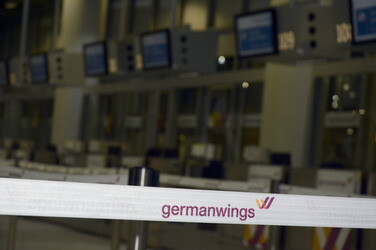 Flughafen Düsseldorf nach Flugzeugunglück