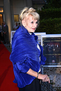 Theaterpremiere 'Der eingebildet Kranke' und 90. Geburtstag von Dieter Hallervorden in Berlin