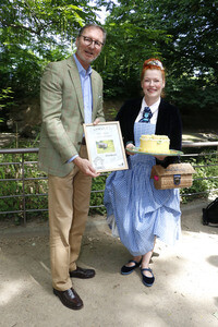 Fototermin mit Zwergflusspferd und Patin Enie van de Meiklokjes in Berlin
