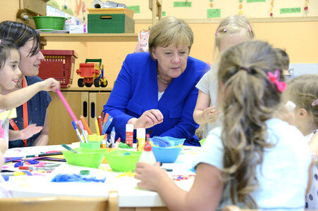 Angela Merkel besucht Caritas Zentrum in Köln