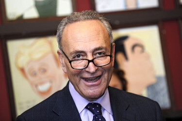 U.S. Senator Charles E. Schumer Berkanntgabe, New York