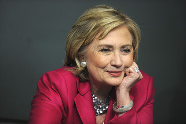 Hillary Clinton signienert ihr Buch 'Hard Choices', New York