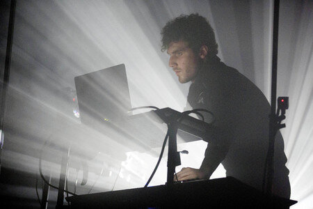 Konzert von Nicolas Jaar in Hamburg