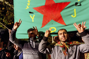 Demo für Kobane in Wedding, Berlin