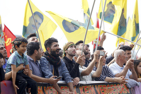 Kurden Großdemo in Köln