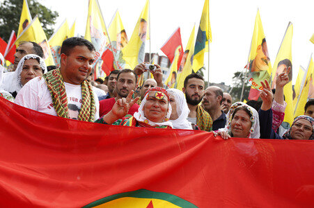 Kurden Großdemo in Köln