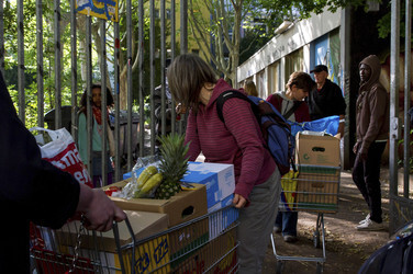 Einigung mit Flüchtlingen in der besetzten Gerhart-Hauptmann-Schule, Berlin