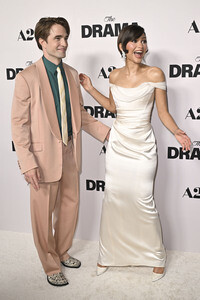 Filmpremiere 'Das Drama - Noch mal auf Anfang' in Los Angeles