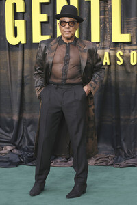 Season 2 Premiere 'The Gentlemen' in London
