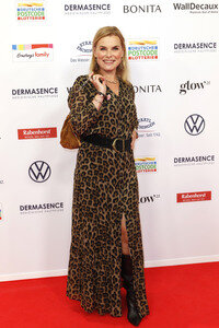 Goldene Bild der Frau 2025 in Hamburg