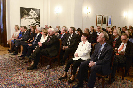 Gesprächsrunde in der Villa Hammerschmidt in Bonn