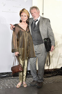 Photocall 'Head Full of Honey' in Berlin