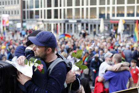 Mahnwache für die Opfer des Terror-Anschlags von Orlando in Köln